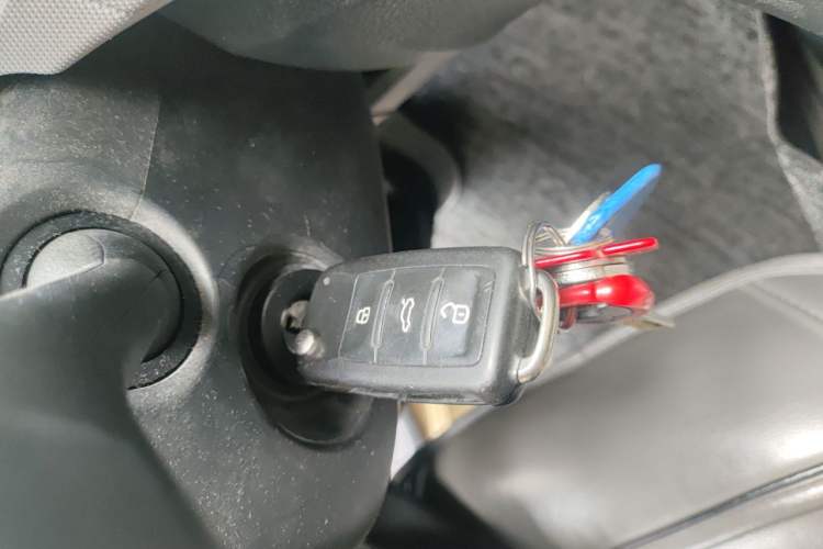 Used Skoda Fabia 2015 1.4L Automatic Front-Drive Model Vehicle Key