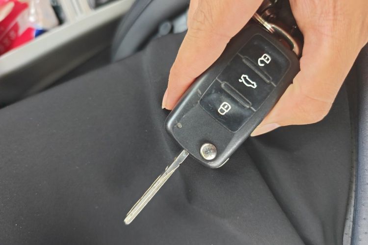 Used Skoda Fabia 2015 1.4L Manual Front-Wheel Drive Model Vehicle Key