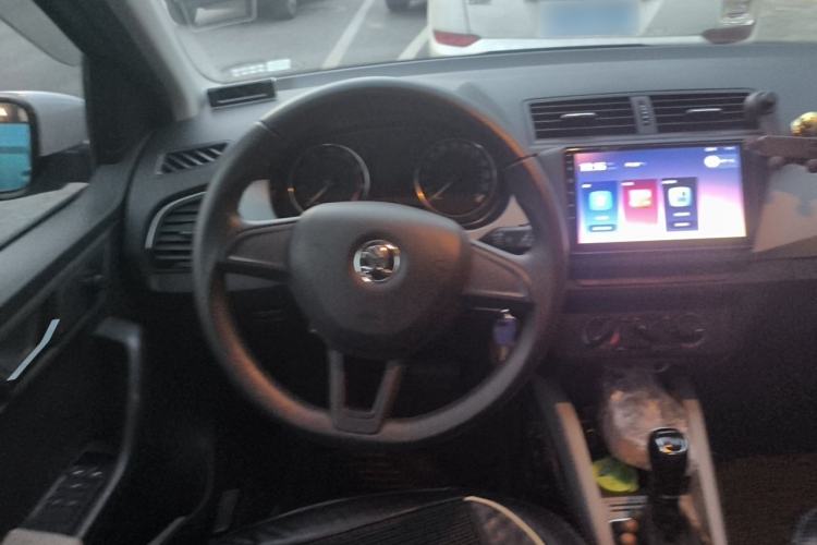 Used Skoda Fabia 2015 1.4L Automatic Chuanxing Edition Steering Wheel