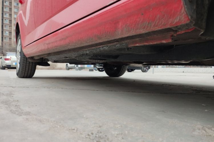 Used Skoda Fabia 2015 1.4L Manual Front-Wheel Drive Model Chassis Front Right