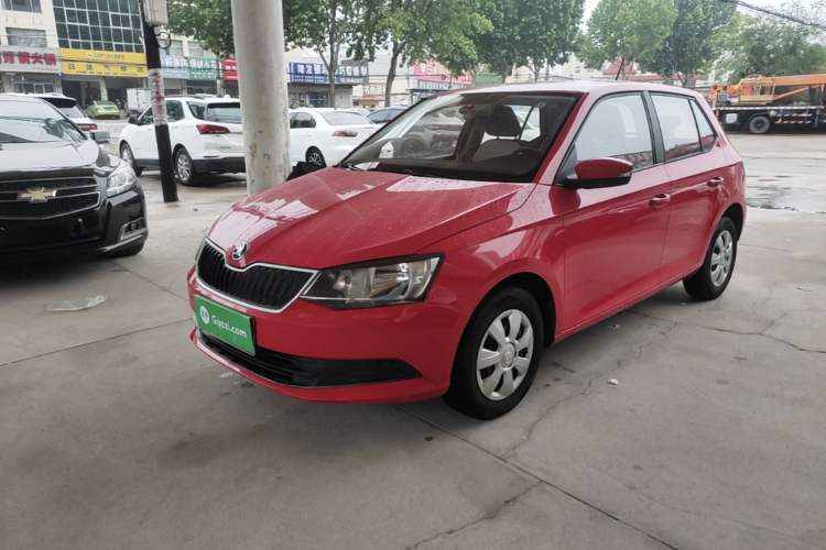 Used Skoda Fabia 2015 1.4L Manual Front-Wheel Drive Model Guazi used car, China used car export, Used car for sale, Used  cars, Cheapest cars for sale