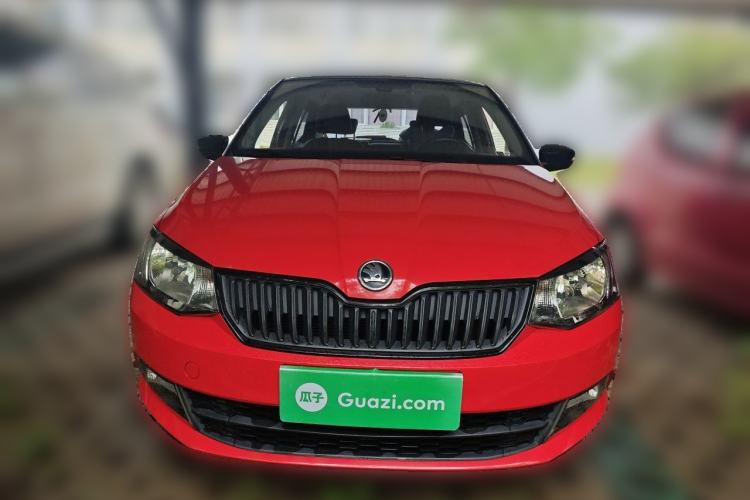 Used Skoda Fabia 2015 1.6L Automatic Sport Edition Front
