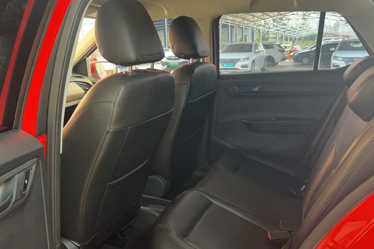 Used Skoda Fabia 2015 1.4L Automatic Front-Drive Model Interior 1