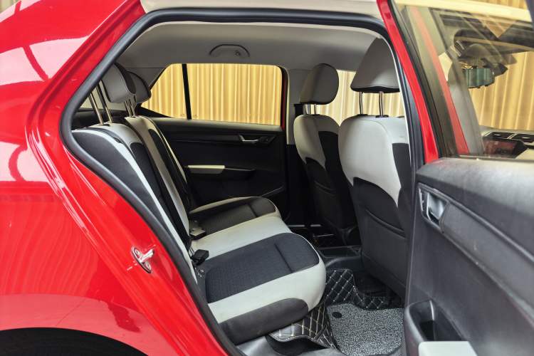 Used Skoda Fabia 2015 1.4L Automatic Chuanxing Edition Interior 4