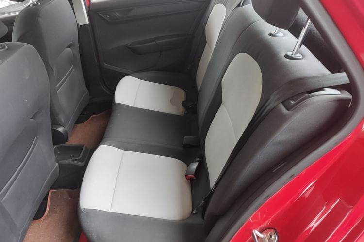 Used Skoda Fabia 2015 1.4L Manual Front-Wheel Drive Model Left Rear Seat
