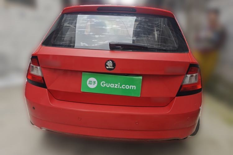 Used Skoda Fabia 2015 1.4L Automatic Front-Drive Model Rear