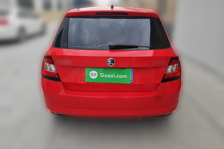 Used Skoda Fabia 2015 1.4L Automatic Front-Drive Model Rear