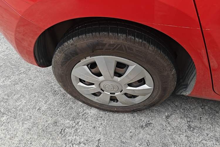 Used Skoda Fabia 2015 1.4L Automatic Front-Drive Model Right Rear Wheel Hub