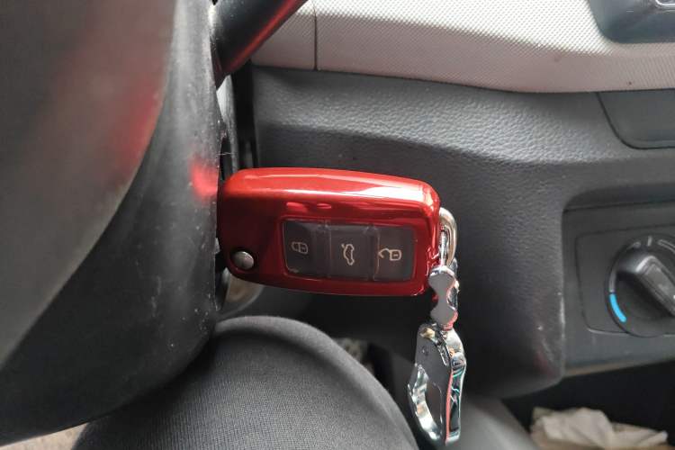 Used Skoda Fabia 2015 1.4L Automatic Front-Drive Model Vehicle Key