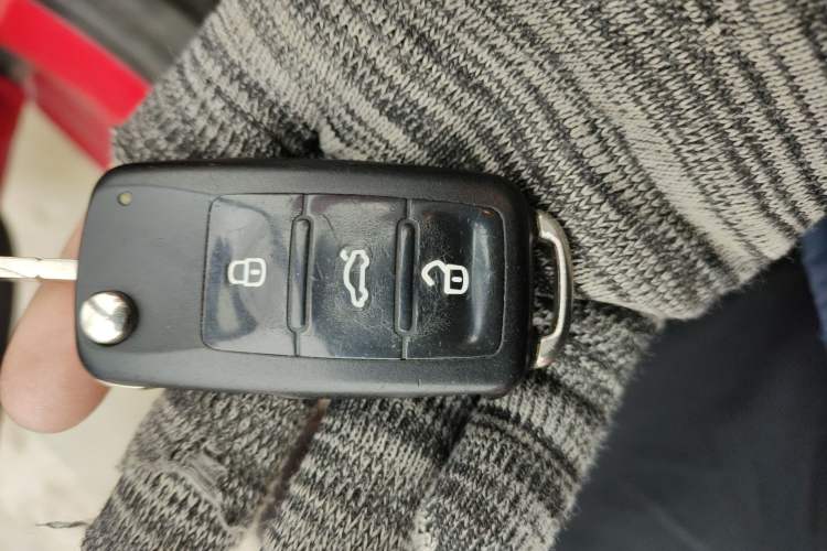Used Skoda Fabia 2015 1.4L Manual Front-Wheel Drive Model Vehicle Key
