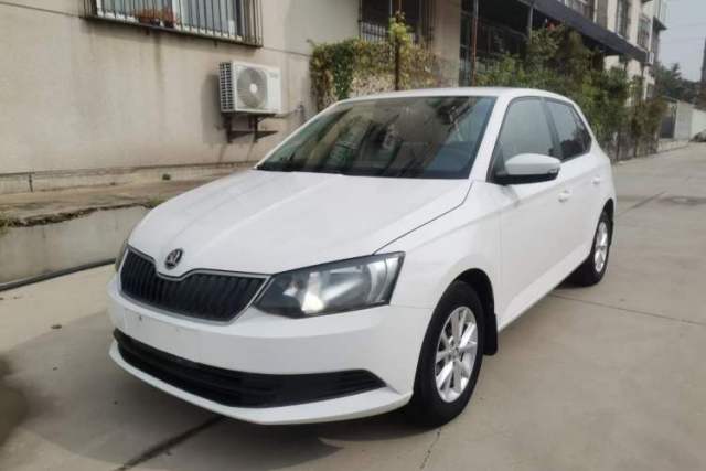 Used Skoda Fabia 2015 1.4L Manual Front-Wheel Drive Model
