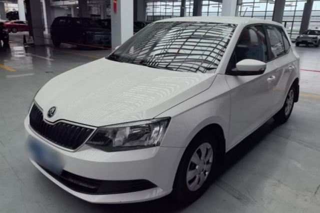 Used Skoda Fabia 2015 1.4L Manual Front-Wheel Drive Model
