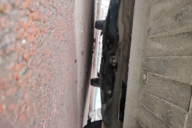 Used Skoda Fabia 2015 1.4L Manual Front-Wheel Drive Model Chassis Front