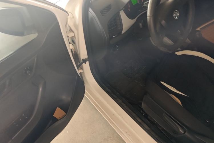 Used Skoda Fabia 2015 1.4L Manual Front-Wheel Drive Model Driver Seat
