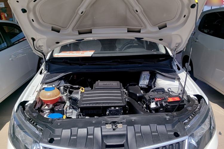 Used Skoda Fabia 2015 1.4L Automatic Front-Drive Model Engine Bay