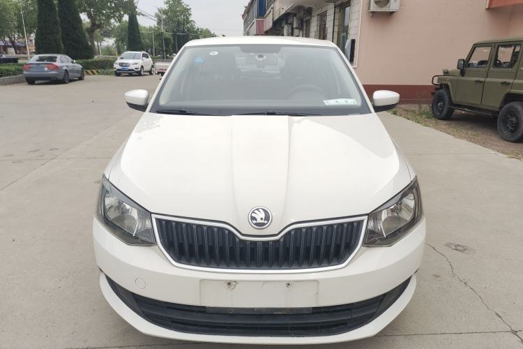 Used Skoda Fabia 2015 1.4L Automatic Front-Drive Model Front