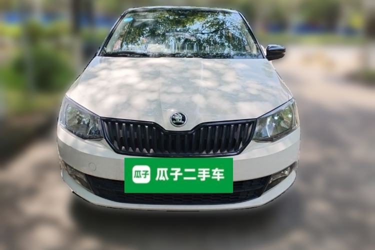 Used Skoda Fabia 2015 1.6L Automatic Sport Edition Front