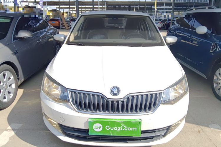 Used Skoda Fabia 2015 1.6L Automatic Chuanxing Edition Front