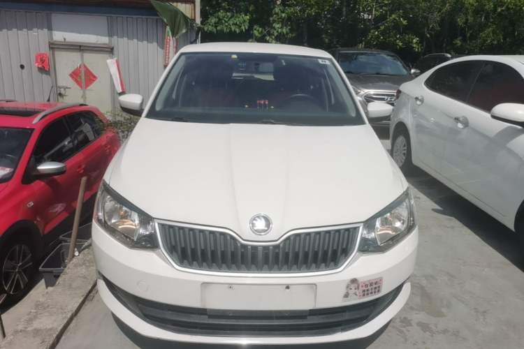 Used Skoda Fabia 2015 1.4L Automatic Front-Drive Model Front