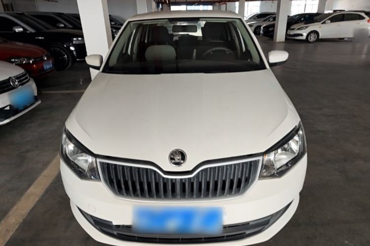Used Skoda Fabia 2015 1.4L Manual Front-Wheel Drive Model Front