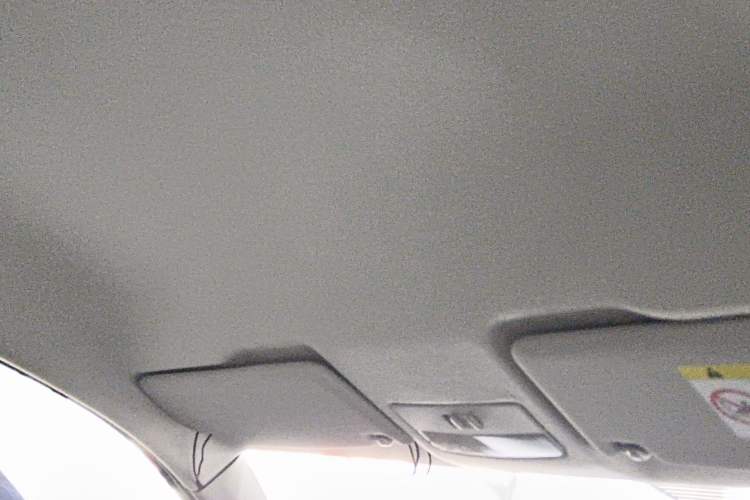 Used Skoda Fabia 2015 1.4L Automatic Front-Drive Model Headliner