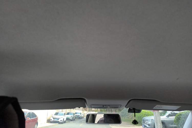 Used Skoda Fabia 2015 1.4L Manual Front-Wheel Drive Model Headliner