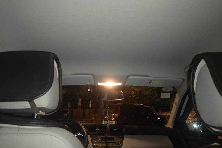 Used Skoda Fabia 2015 1.4L Automatic Chuanxing Edition Headliner