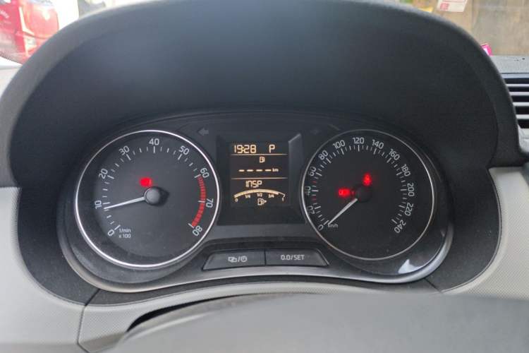Used Skoda Fabia 2015 1.4L Automatic Chuanxing Edition Instrument Cluster
