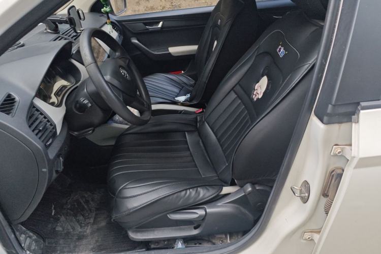 Used Skoda Fabia 2015 1.4L Automatic Chuanxing Edition Left Front Seat