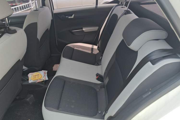 Used Skoda Fabia 2015 1.4L Automatic Chuanxing Edition Left Rear Seat