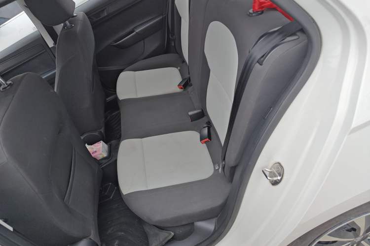 Used Skoda Fabia 2015 1.4L Automatic Front-Drive Model Left Rear Seat