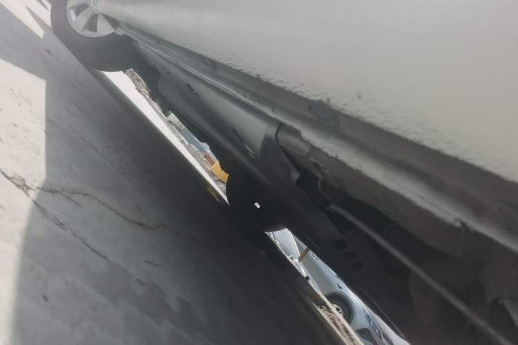 Used Skoda Fabia 2015 1.4L Automatic Front-Drive Model Left Side Sill