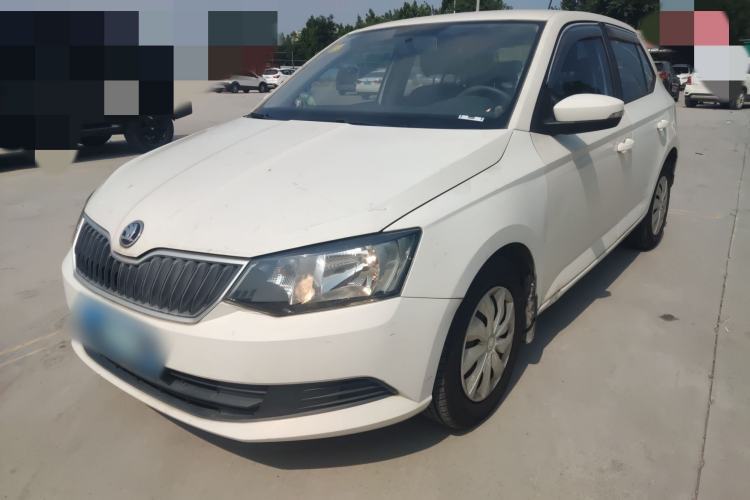 Used Skoda Fabia 2015 1.4L Manual Front-Wheel Drive Model Guazi used car, China used car export, Used car for sale, Used cars, Cheapest cars for sale