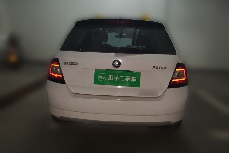 Used Skoda Fabia 2015 1.6L Automatic Sport Edition Rear