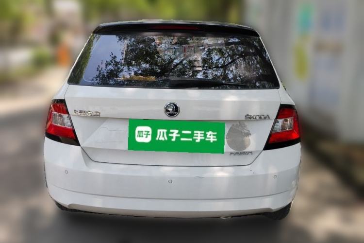 Used Skoda Fabia 2015 1.6L Automatic Sport Edition Rear