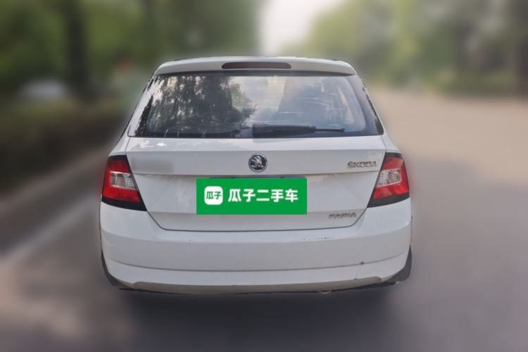 Used Skoda Fabia 2015 1.4L Manual Front-Wheel Drive Model Rear