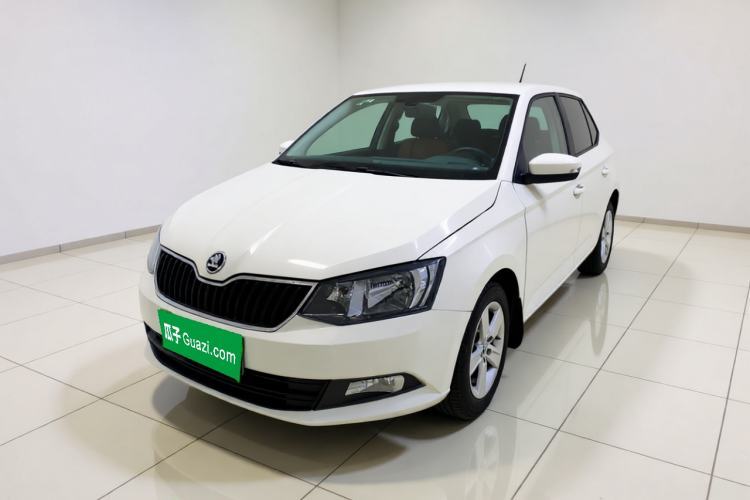 Used Skoda Fabia 2015 1.4L Manual Trend Edition Guazi used car, China used car export, Used car for sale, Used cars, Cheapest cars for sale