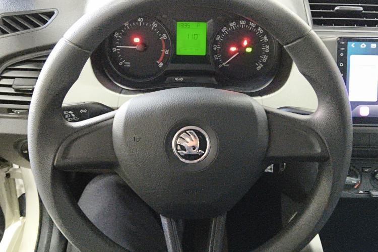 Used Skoda Fabia 2015 1.4L Automatic Front-Drive Model Steering Wheel