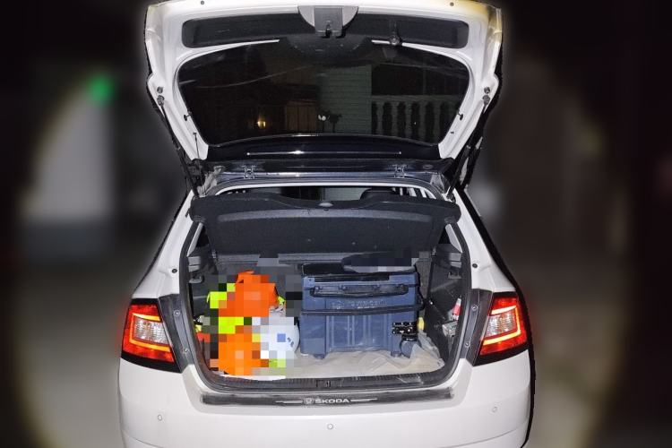 Used Skoda Fabia 2015 1.6L Automatic Sport Edition Trunk
