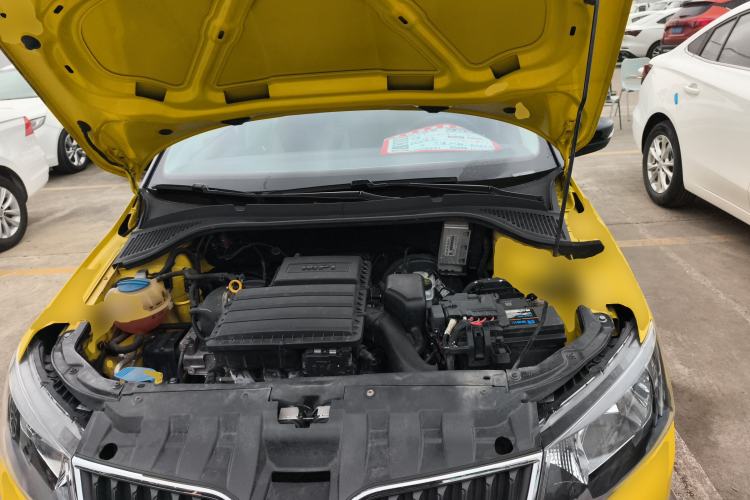 Used Skoda Fabia 2015 1.6L Automatic Sport Edition Engine Bay