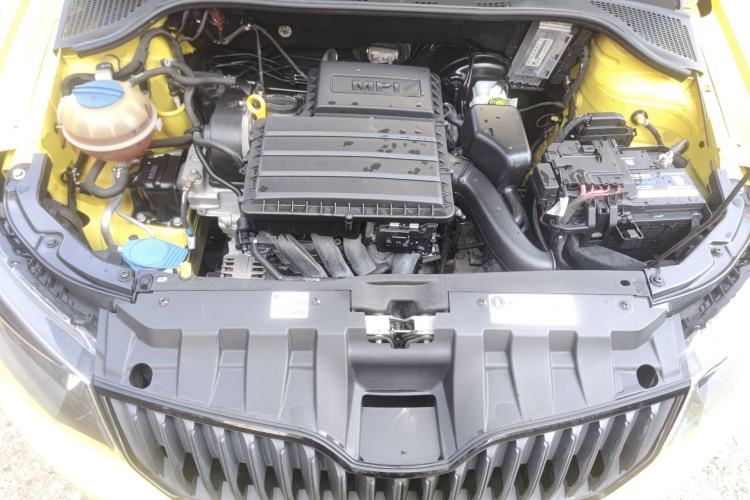Used Skoda Fabia 2015 1.6L Automatic Sport Edition Engine Bay