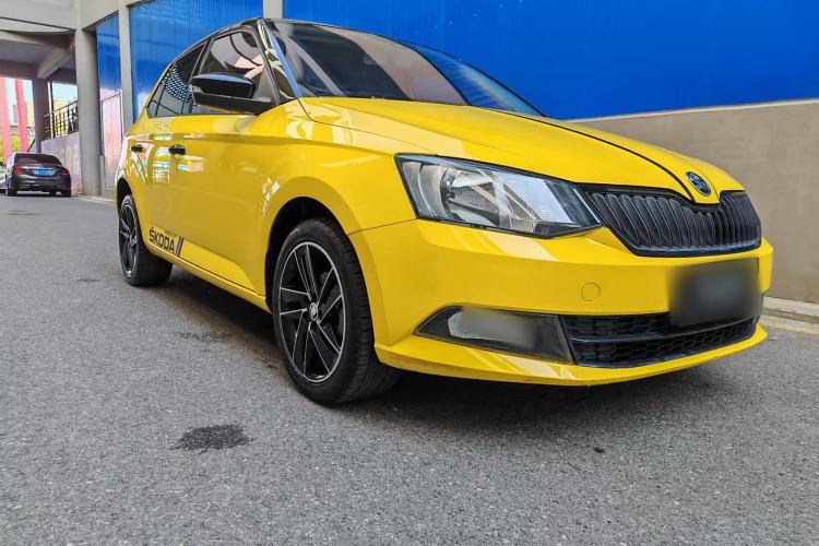 Used Skoda Fabia 2015 1.6L Automatic Sport Edition Exterior 1
