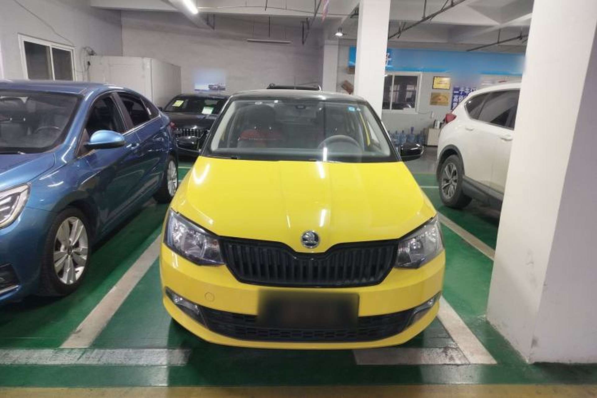 Used Skoda Fabia 2015 1.6L Automatic Sport Edition Front