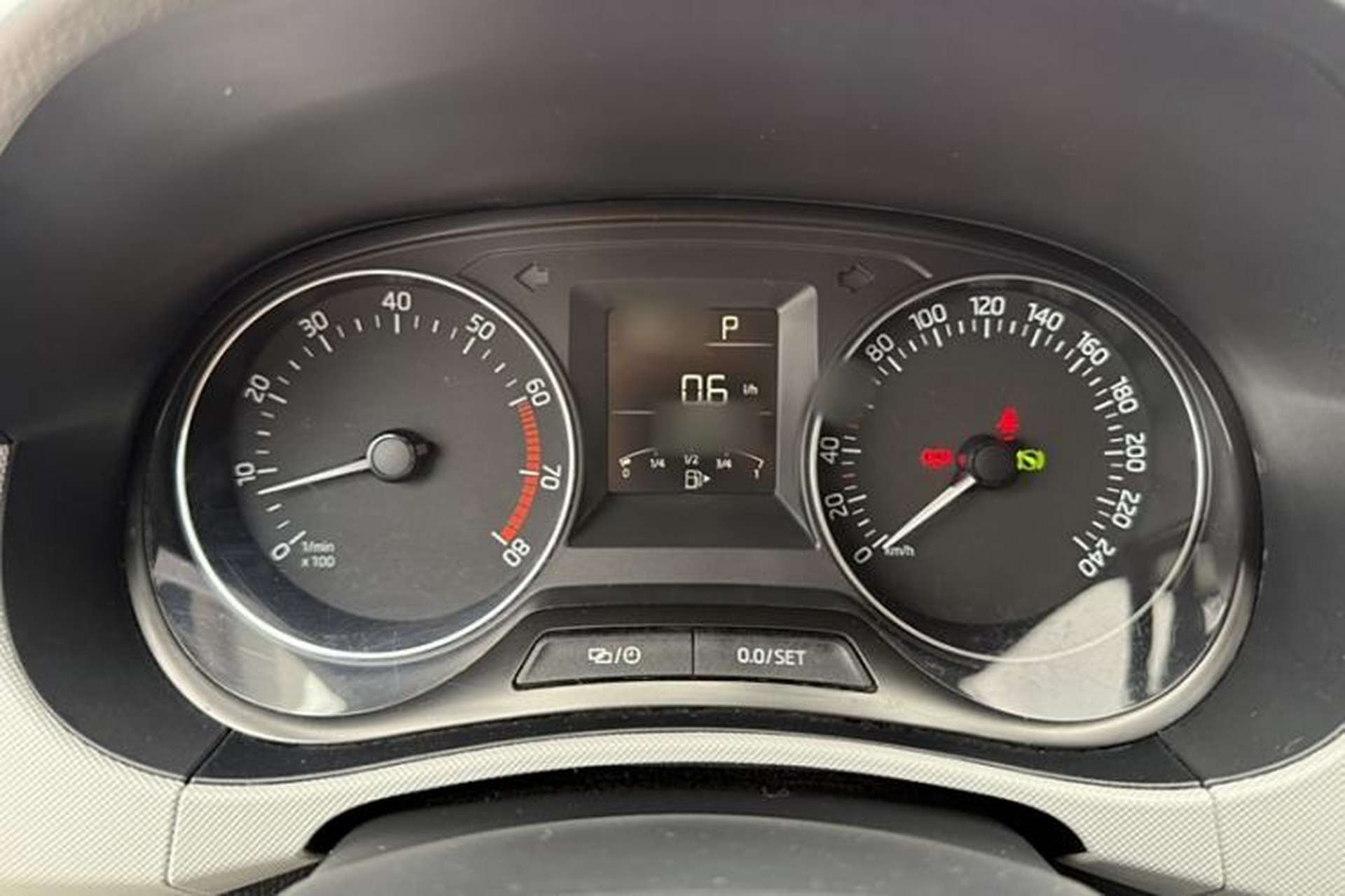 Used Skoda Fabia 2015 1.6L Automatic Sport Edition Instrument Cluster