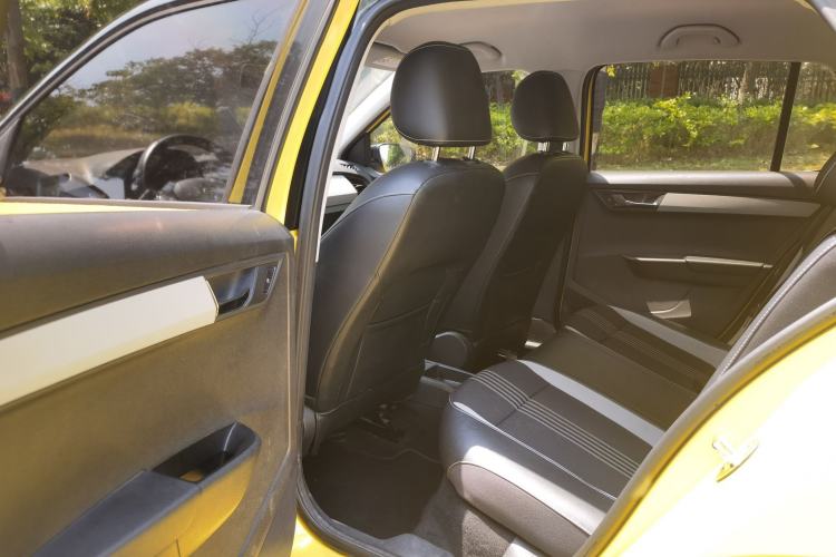 Used Skoda Fabia 2015 1.6L Automatic Sport Edition Interior 3