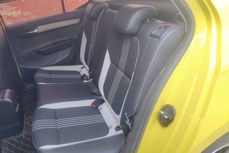 Used Skoda Fabia 2015 1.6L Automatic Sport Edition Left Rear Seat