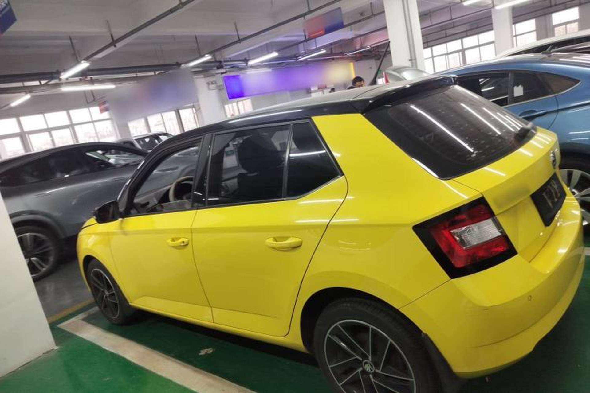 Used Skoda Fabia 2015 1.6L Automatic Sport Edition Left Side