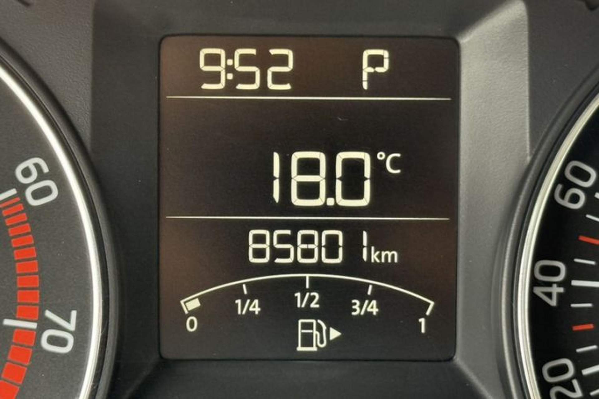Used Skoda Fabia 2015 1.6L Automatic Sport Edition Odometer Close Up