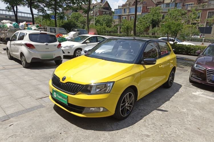 Gebrauchter Skoda Fabia 2015 1.6L Automatic Sport Edition Guazi used car, China used car export, Used car for sale, Used  cars, Cheapest cars for sale
