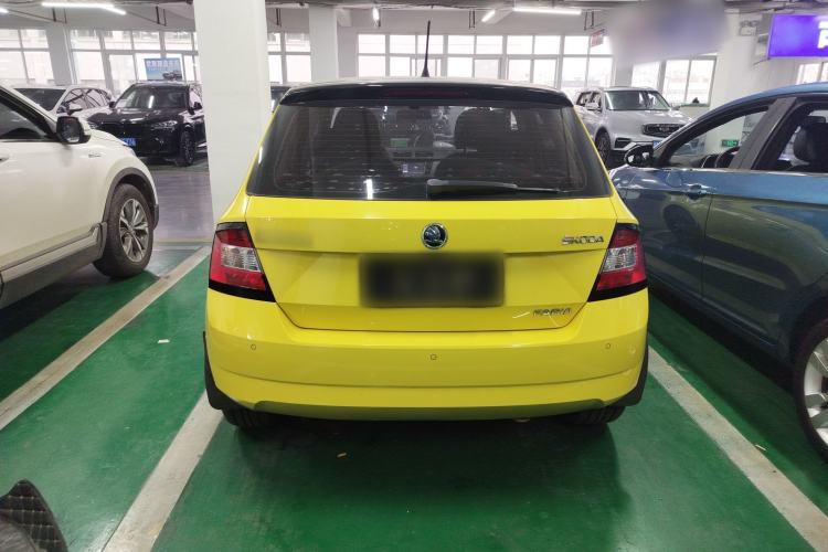 Used Skoda Fabia 2015 1.6L Automatic Sport Edition Rear